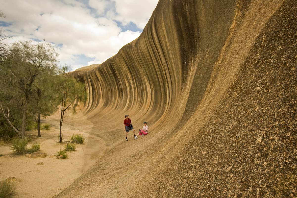 Wave Rock Outback Experience - Journey Beyond Rail